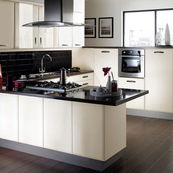 Modern Kitchens, Kitchens &amp; Bathrooms Designed &amp; Fitted in Kirkintilloch &amp; Falkirk