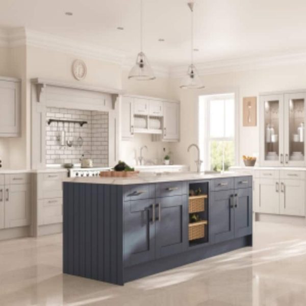 Traditional Kitchens, Kitchens &amp; Bathrooms Designed &amp; Fitted in Kirkintilloch &amp; Falkirk